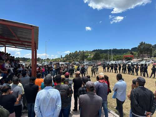 Fuerzas-federales-y-estatales-frenan-exodo-en-El-Durazno-Tamazula-autoridades-prometen-seguridad-1