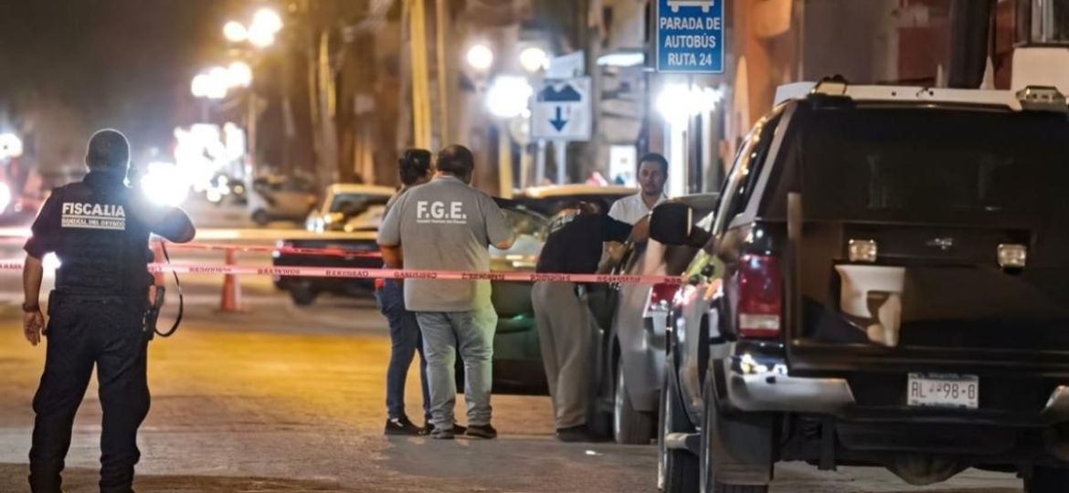 Adulto-mayor-encontrado-sin-vida-en-automovil-en-la-colonia-Vicente-Solis-Merida