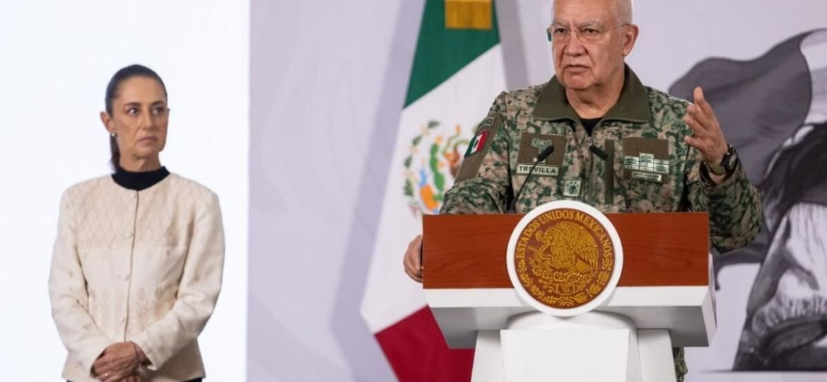 Defensa-niega-relacion-con-escuelas-militarizadas-y-prohibe-uso-de-uniformes-similares