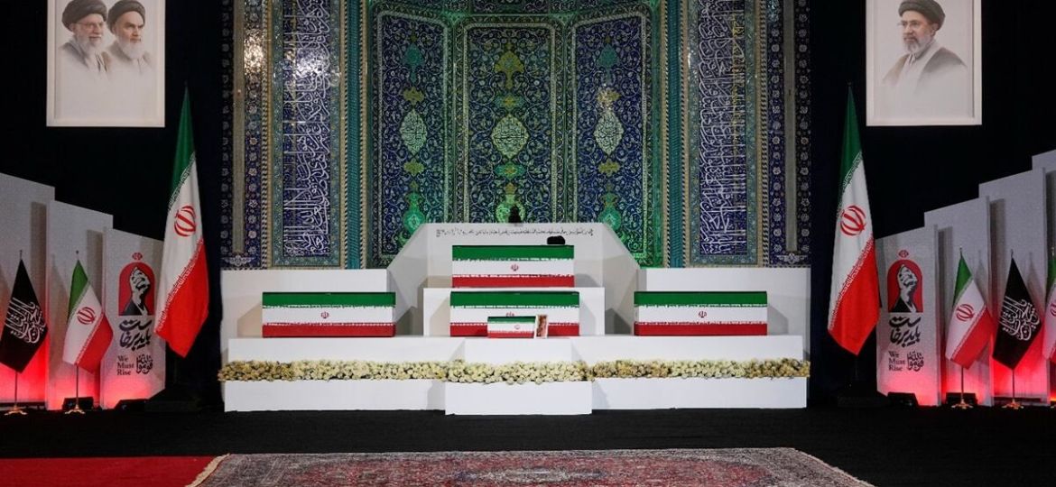 Iran-realiza-funerales-multitudinarios-por-el-ayatola-Ali-Jamenei-a-inicios-de-julio-de-2026