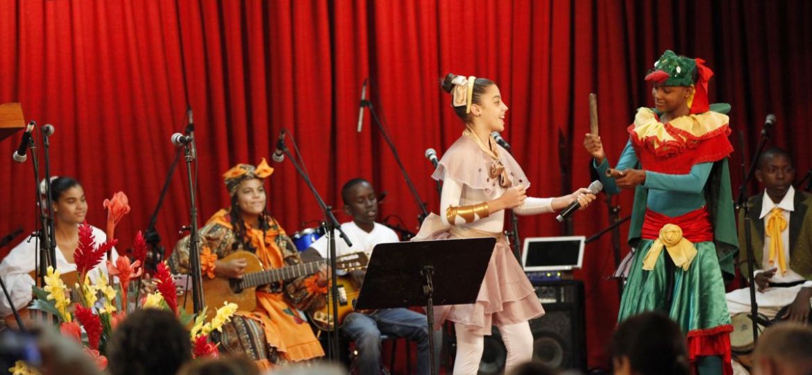 Rusia-tendra-una-amplia-representacion-en-la-Feria-del-Libro-de-La-Habana