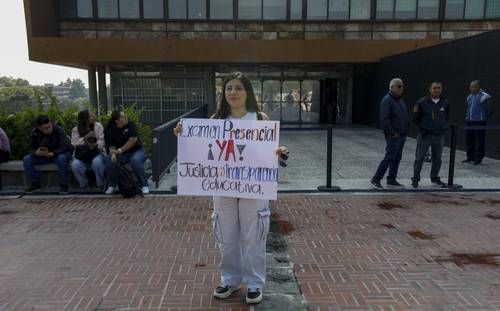 Aspirantes-seleccionados-cuestionan-examen-de-control-de-la-UNAM-y-piden-respetar-resultados