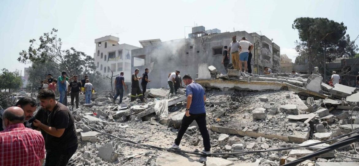 Ataques-israelies-en-el-sur-del-Libano-dejan-al-menos-11-muertos-y-cientos-de-desplazados