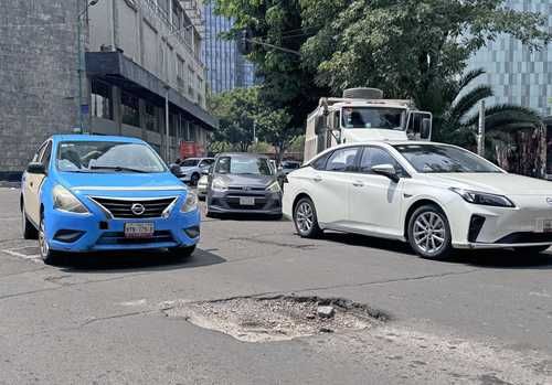 Baches-el-principal-problema-para-habitantes-de-ciudades-en-Mexico-ENSU