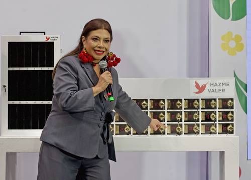 CDMX-se-suma-a-estrategia-federal-para-regular-el-uso-de-celulares-en-escuelas