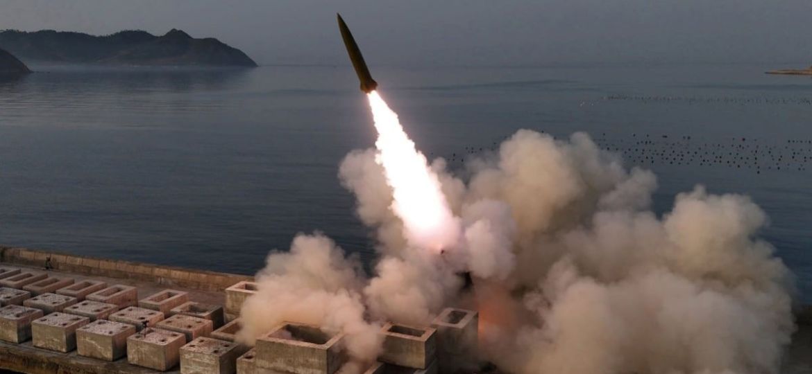 Corea-del-Norte-lanza-misil-balistico-y-Japon-presenta-una-energica-protesta