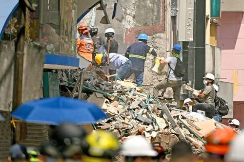 Damnificados-del-terremoto-en-Colombia-denuncian-falta-de-ayuda-mientras-continuan-los-rescates