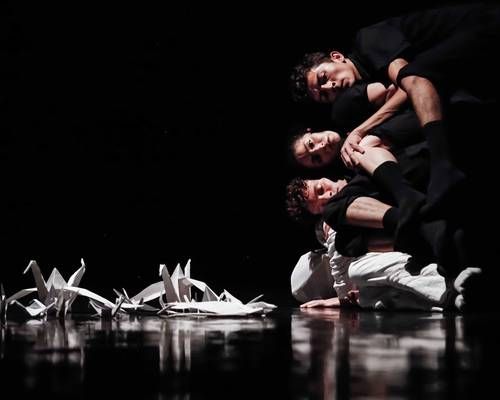 Danza-Visual-explora-la-muerte-la-impermanencia-y-el-duelo-en-el-Cenart
