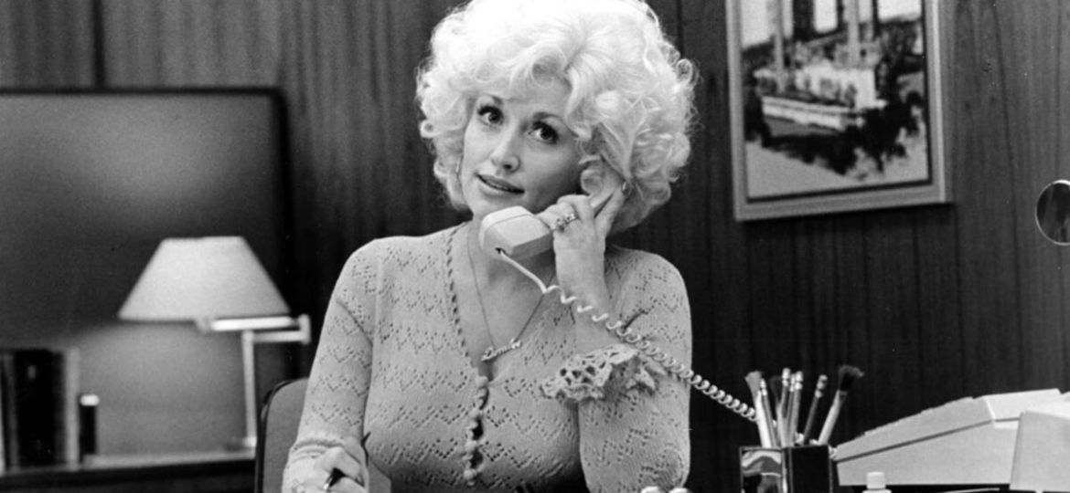 Dolly-Parton-y-su-carrera-en-el-cine-estas-son-las-peliculas-en-las-que-actuo