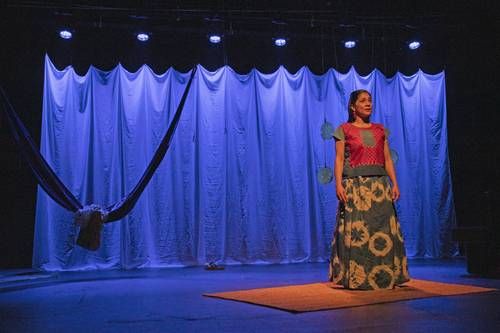 El-huipil-que-oculta-lleva-a-escena-la-memoria-y-las-heridas-de-las-mujeres-del-Istmo