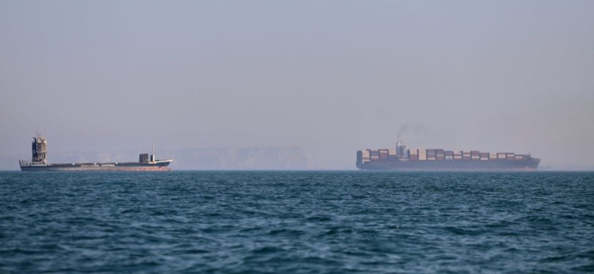 Emiratos-acusa-a-Iran-de-atacar-un-petrolero-de-ADNOC-en-el-estrecho-de-Ormuz