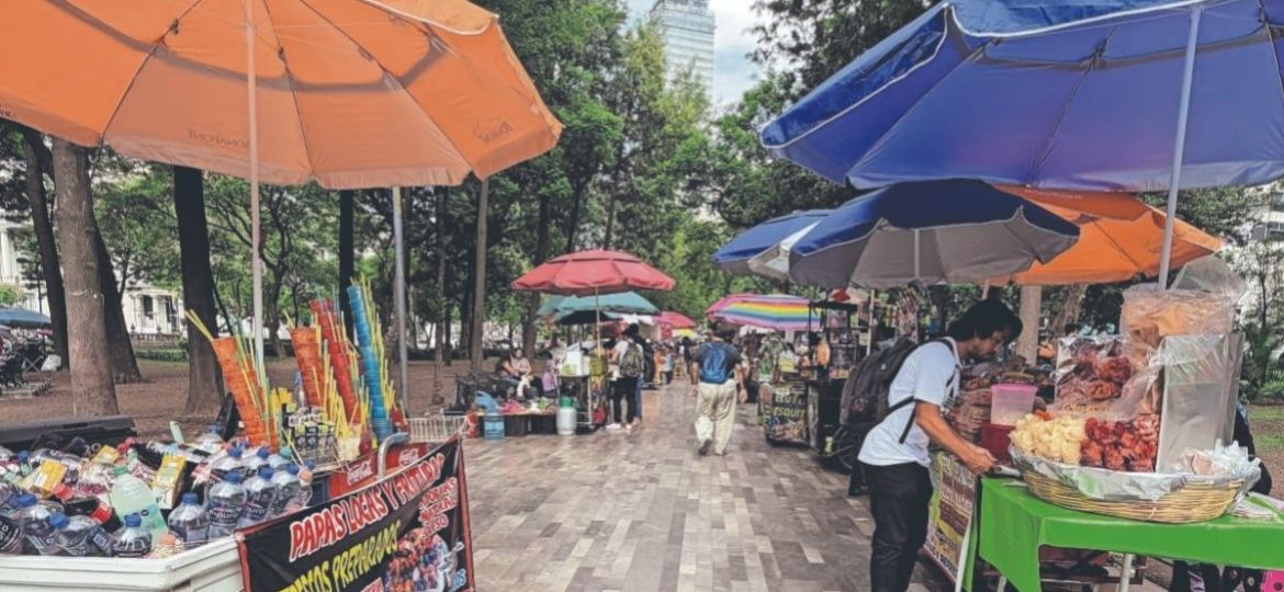 Extienden-hasta-diciembre-el-programa-para-ordenar-la-via-publica-en-el-Centro-Historico-de-CDMX