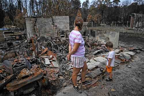 Incendios-dejan-graves-danos-en-Francia-Grecia-y-Estados-Unidos