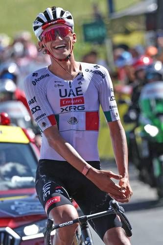 Isaac-del-Toro-queda-fuera-de-la-Vuelta-a-Espana-Pogacar-buscara-el-titulo