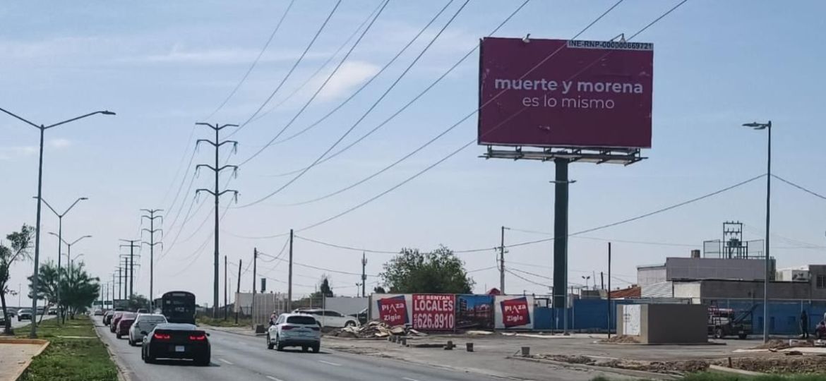 Morena-exige-retirar-espectaculares-del-PAN-contra-la-inseguridad-y-el-IMSS