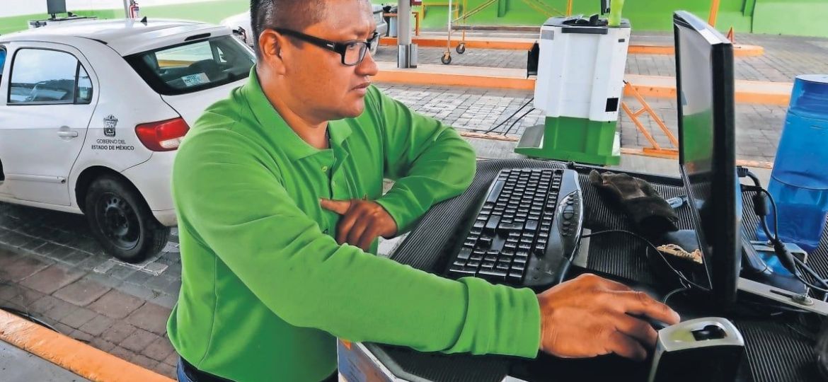 Multa-por-verificacion-extemporanea-en-Edomex-cuesta-30-UMA-durante-2026