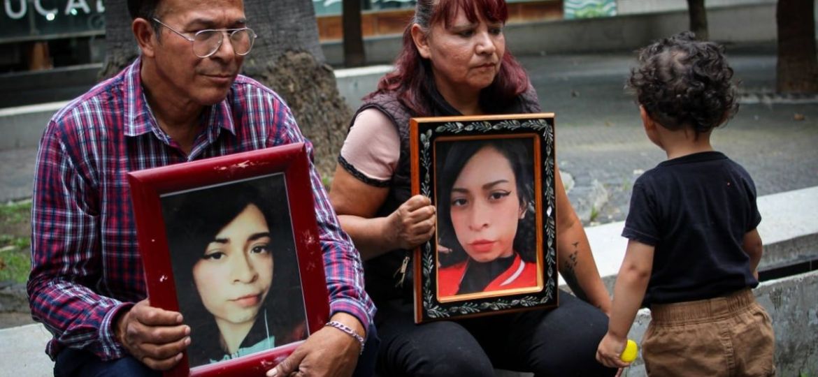 Padres-de-Wendy-Paola-exigen-justicia-por-feminicidio-en-Tultepec