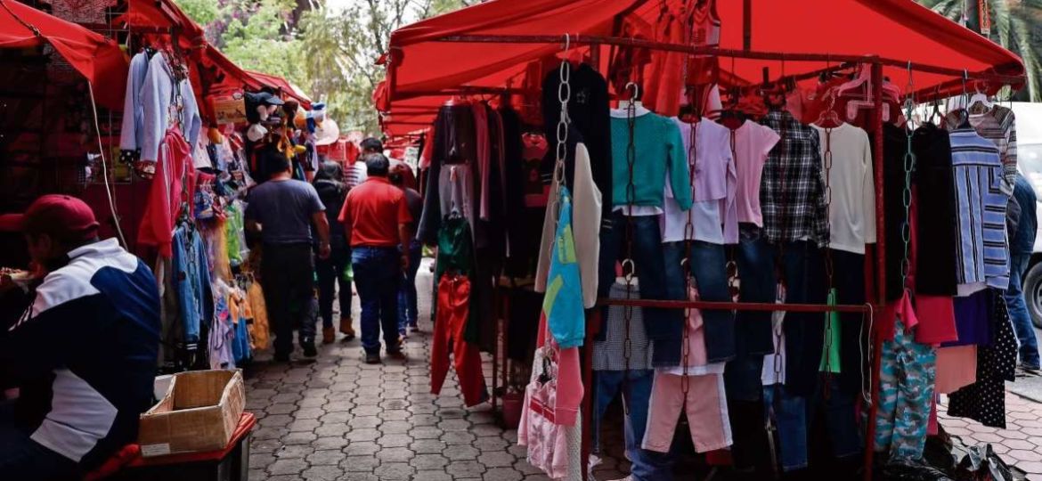 Prendas-asiaticas-ilegales-ganan-terreno-en-el-mercado-mexicano