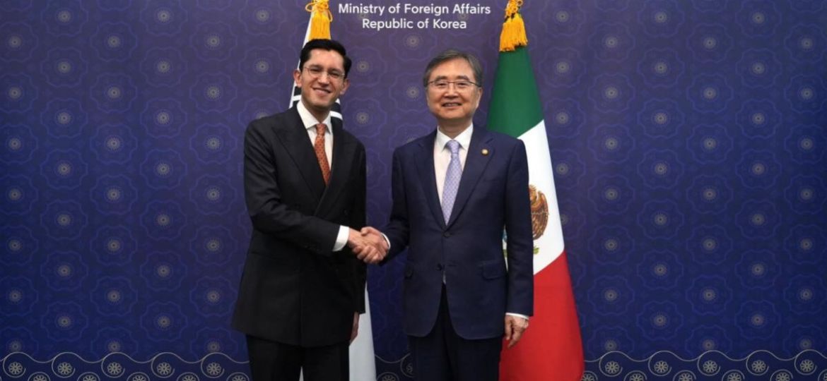 Roberto-Velasco-prepara-visita-de-Lee-Jae-Myung-a-Mexico-y-plantea-cooperacion-educativa-con-Corea-del-Sur