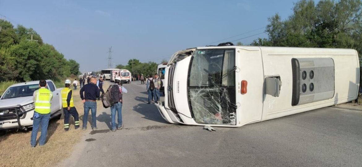 Tres-muertos-y-29-heridos-tras-choque-multiple-en-Pesqueria-Nuevo-Leon