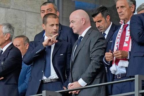 UEFA-y-Concacaf-cuestionan-el-liderazgo-de-Gianni-Infantino-en-la-FIFA
