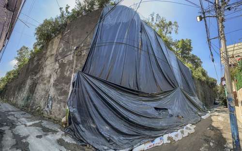 Vecinos-de-Acuilotla-denuncian-que-sigue-pendiente-la-reparacion-de-un-talud