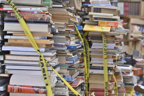 Anthropic-compro-y-destruyo-millones-de-libros-para-entrenar-su-inteligencia-artificial